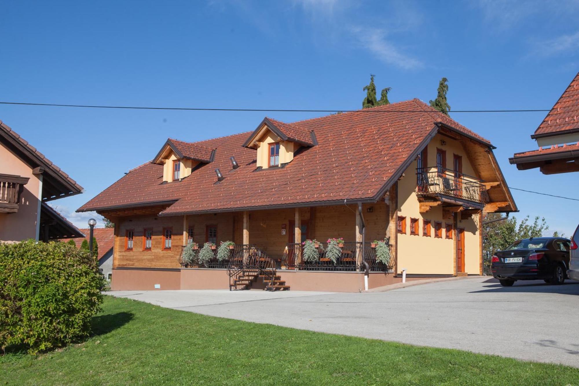 Wine & Tourism Bracko Spodnji Jakobski Dol Exterior foto